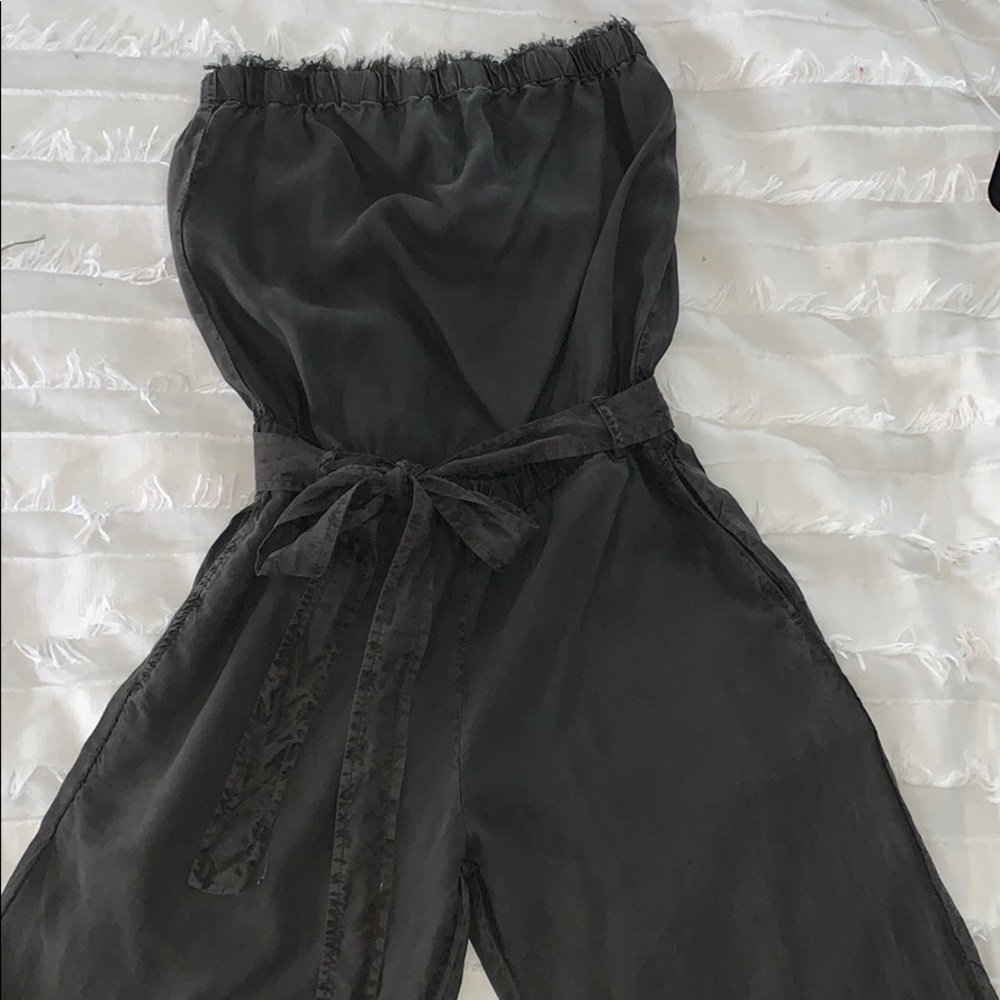 Cloth & Stone Black Jumper